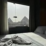 Ramesses Pyramids View Inn